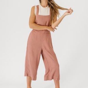 Rose colored jumpsuit never been worn